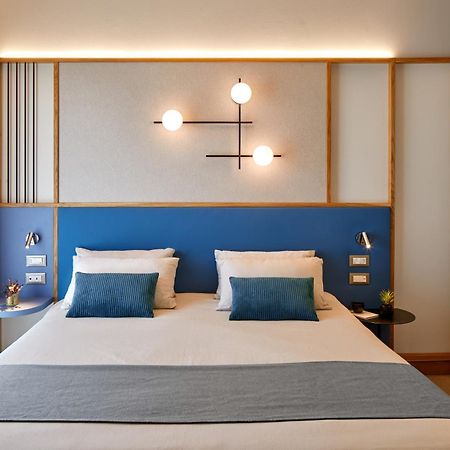 Terme Beach Resort Punta Marina Buitenkant foto