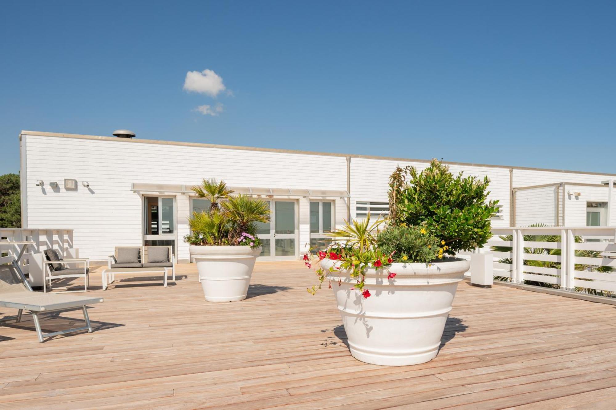 Terme Beach Resort Punta Marina Buitenkant foto