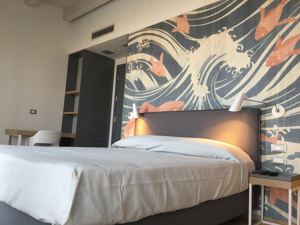 Terme Beach Resort Punta Marina Buitenkant foto