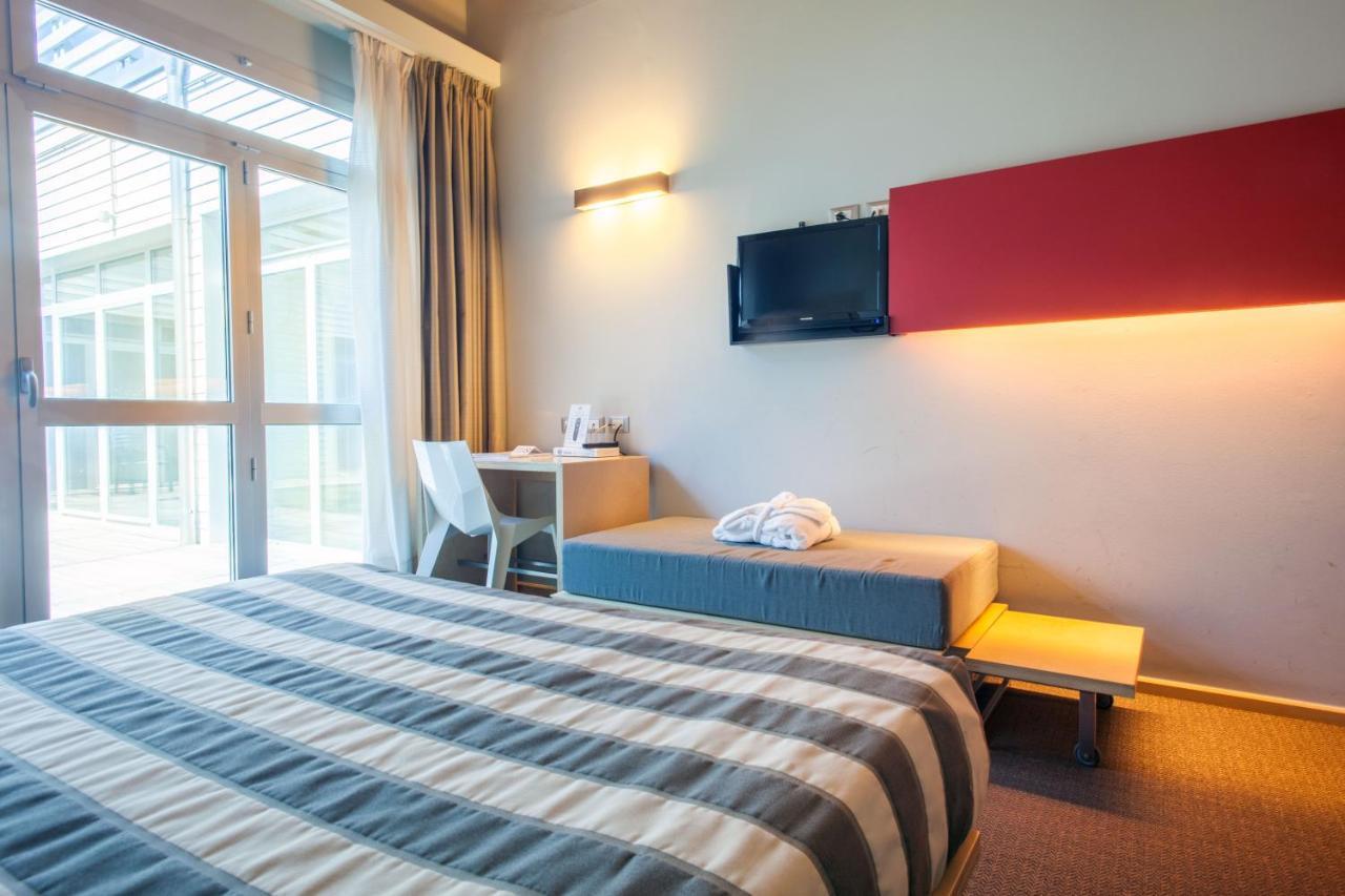 Terme Beach Resort Punta Marina Buitenkant foto